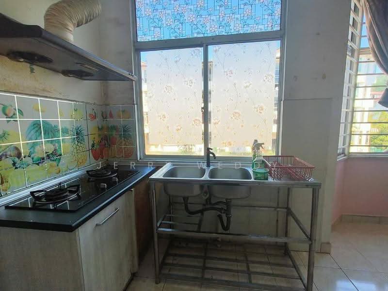 Pangsapuri untuk Disewa di Country Heights - Jerry Weddy - Kitchen - PropertyGuru.com.my