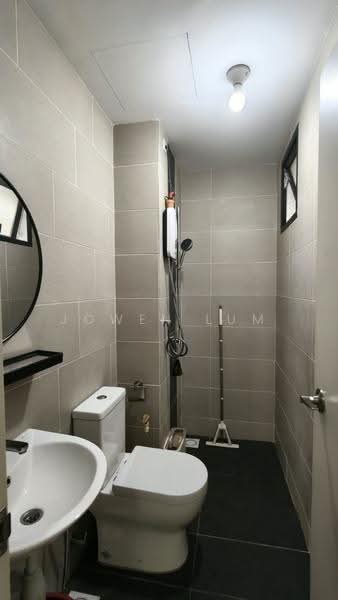 Kediaman Servis untuk Disewa di Tuan Residency - Jowen Lum - Bathroom - PropertyGuru.com.my