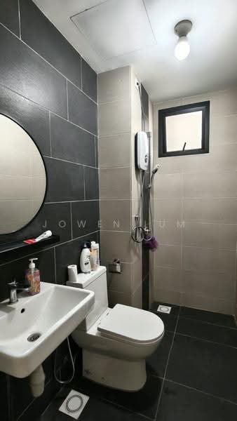 Kediaman Servis untuk Disewa di Tuan Residency - Jowen Lum - Bathroom - PropertyGuru.com.my