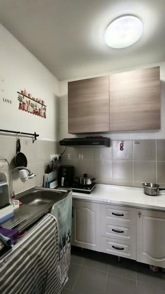 Kediaman Servis untuk Disewa di Tuan Residency - Jowen Lum - Kitchen - PropertyGuru.com.my