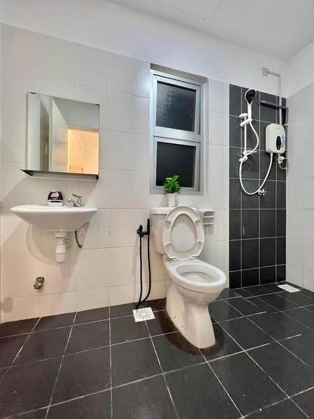 Service Residence for Rent at Saville @ Kajang - Katrina Lai - Bathroom - PropertyGuru.com.my
