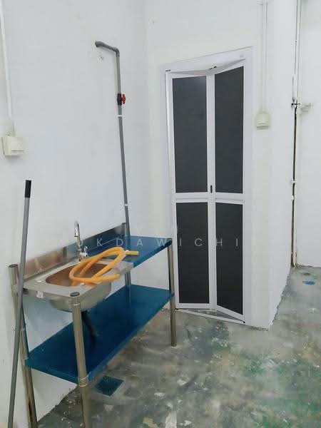 Retail Space for Rent in Sungai Besi (Kuala Lumpur) - Vin Mukdawichit - PropertyGuru.com.my