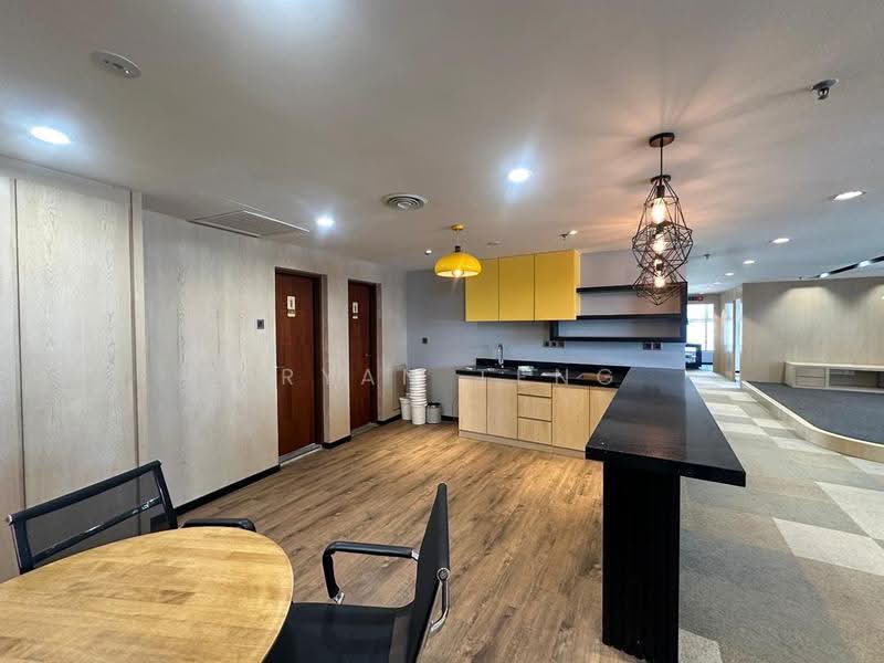 Pejabat untuk Disewa di George Town (Penang) - Bryan Teng - Kitchen - PropertyGuru.com.my