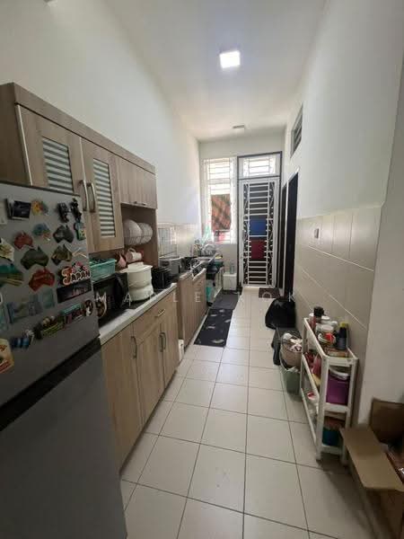 Terraced House for Rent in Shah Alam (Selangor) - Maple Kok - Kitchen - PropertyGuru.com.my