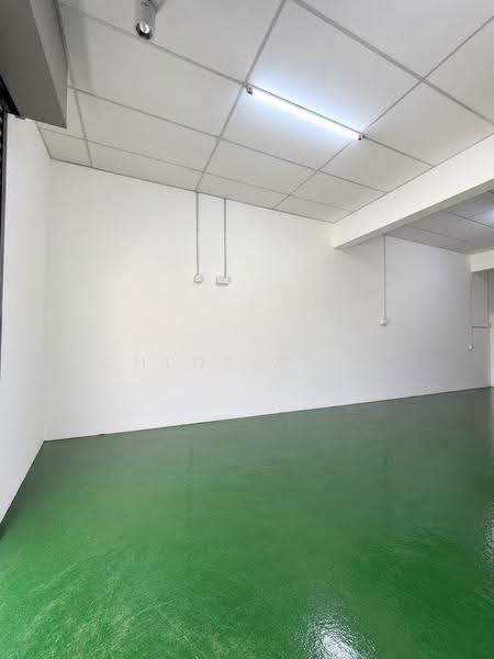 Shop for Rent in Taman Gaya (Ulu Tiram) - Chloe Chin - Interior - PropertyGuru.com.my