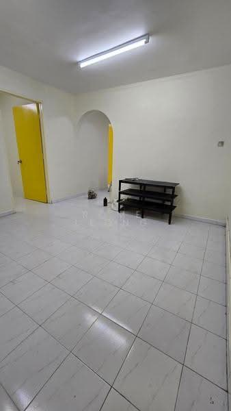 Rumah Flat untuk Disewa di Taman Lip Sin Block 1, 3 & 5 - Rome Leong - Interior - PropertyGuru.com.my