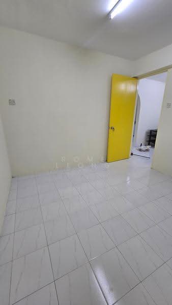 Rumah Flat untuk Disewa di Taman Lip Sin Block 1, 3 & 5 - Rome Leong - PropertyGuru.com.my