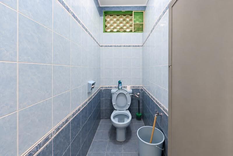1-storey Terraced House for Sale in Taman Kesidang Seksyen 3 (Melaka City) - Eddy Leow - Bathroom - PropertyGuru.com.my