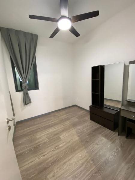 Service Residence for Sale at United Point (Residensi Berpadu) - BC TAN - Bedroom - PropertyGuru.com.my