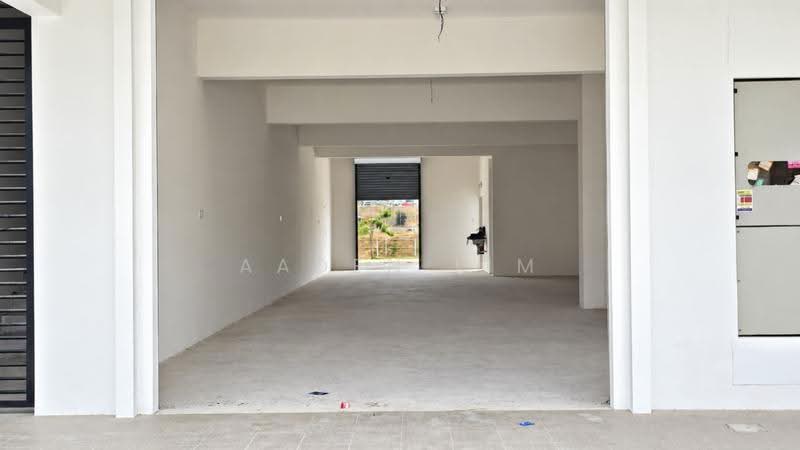 Kedai / Pejabat untuk Disewa di Taman Bidara (Seremban) - Aaden Lim - Entrance - PropertyGuru.com.my