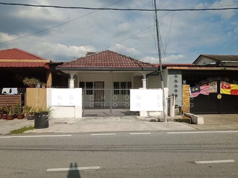 1-storey Terraced House for Sale in Selangor (Gombak) - heng choon seng heng choon seng - Exterior - PropertyGuru.com.my