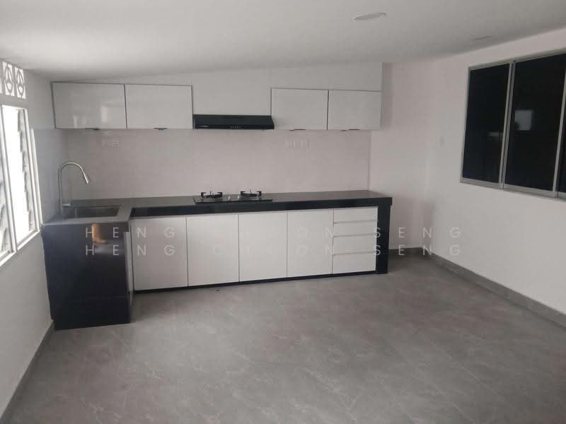 1-storey Terraced House for Sale in Selangor (Gombak) - heng choon seng heng choon seng - Kitchen - PropertyGuru.com.my
