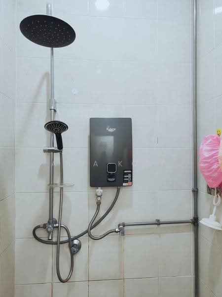 Rumah Flat untuk Dijual di Lavender Park - Anna Koay - Bathroom - PropertyGuru.com.my