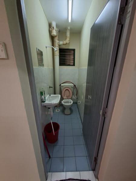 Apartment for Rent at Permai Apartment - Al Amin Daud - Bathroom - PropertyGuru.com.my