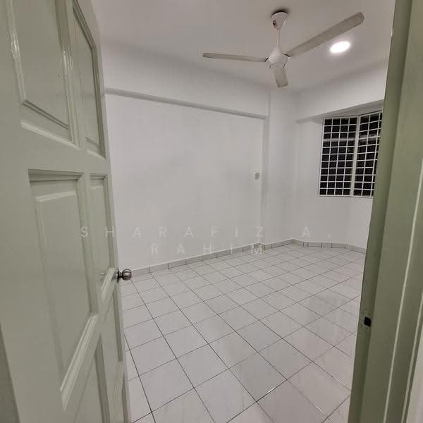 Masterbed Room
