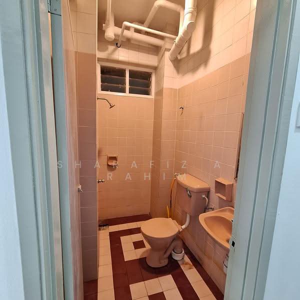 Bathroom 2