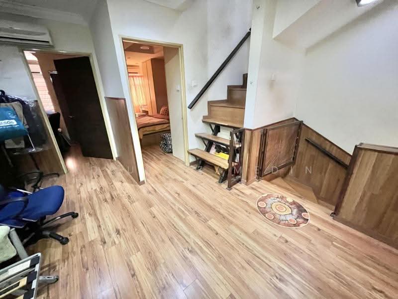 2.5-storey Terraced House for Sale in Taman Kosas (Ampang) - Adzura Zamedin - Bedroom - PropertyGuru.com.my