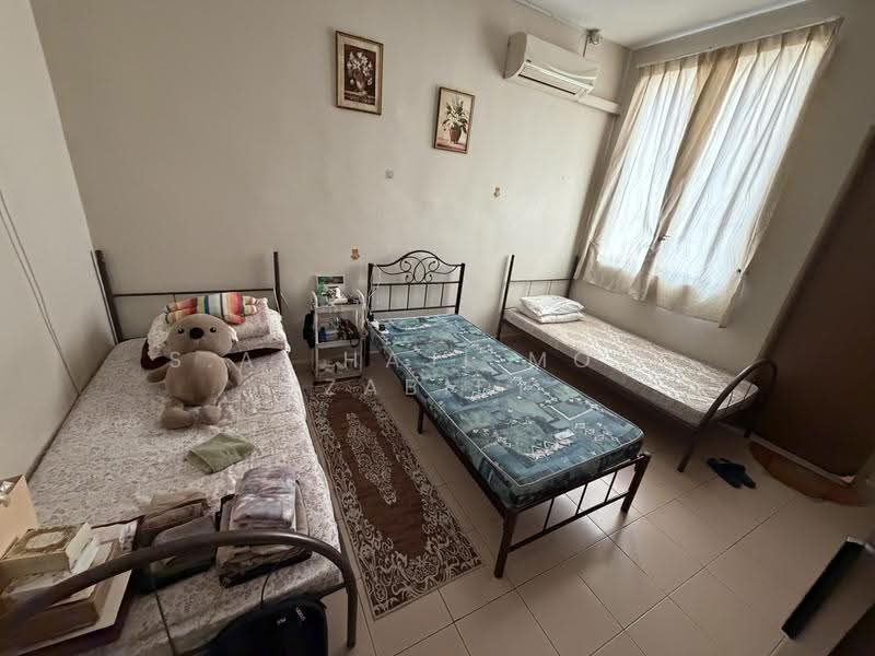 Pangsapuri untuk Disewa di Taman Haji Mohd Amin - S.a. Haji Mohd Zabidi - Bedroom - PropertyGuru.com.my