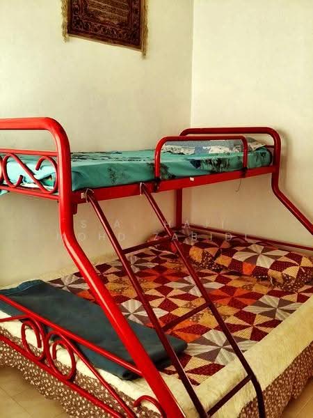Pangsapuri untuk Disewa di Taman Haji Mohd Amin - S.a. Haji Mohd Zabidi - Bedroom - PropertyGuru.com.my