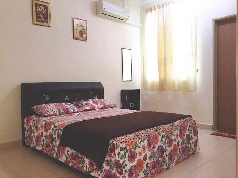 Pangsapuri untuk Disewa di Taman Haji Mohd Amin - S.a. Haji Mohd Zabidi - Bedroom - PropertyGuru.com.my