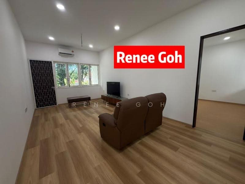 Commercial Bungalow for Rent in Taman Scotland (George Town) - Renee Goh - Living Room - PropertyGuru.com.my