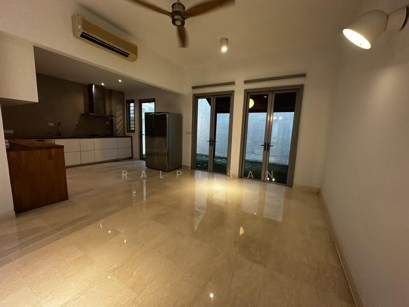 3.5-storey Terraced House for Rent in Bukit Persekutuan (Bangsar) - Ralph Tan - Kitchen - PropertyGuru.com.my