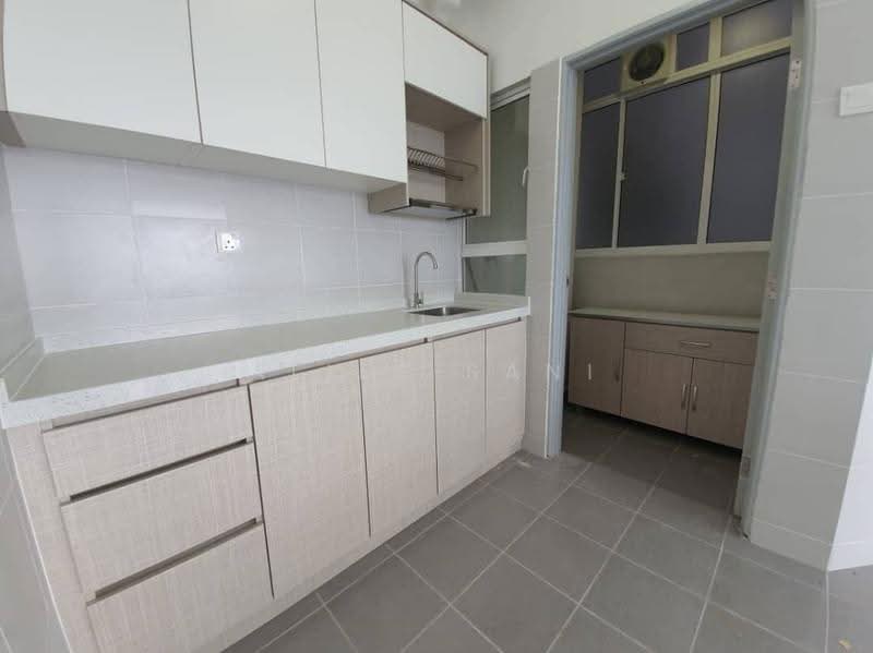 Service Residence for Sale at M3 Residency - Aliff Sani - Kitchen - PropertyGuru.com.my