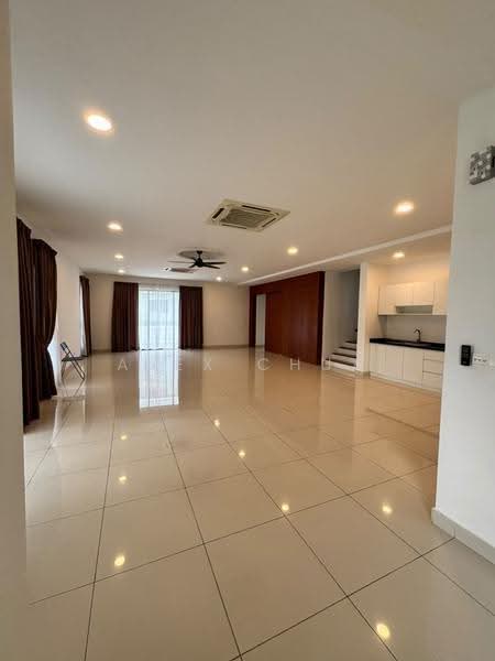 2-storey Terraced House for Rent in Kota Kemuning (Shah Alam) - Alex Chua - Living Room - PropertyGuru.com.my