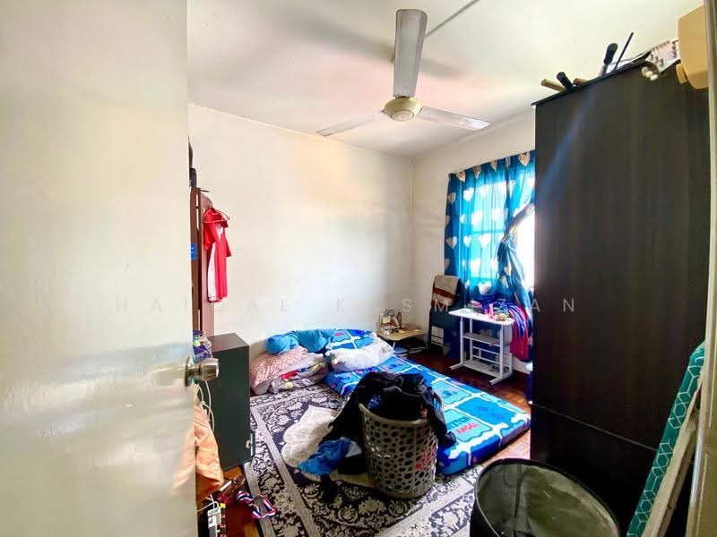 Condominium for Sale at Pantai Hillpark 2 - Haiqal Kasmizan - Bedroom - PropertyGuru.com.my