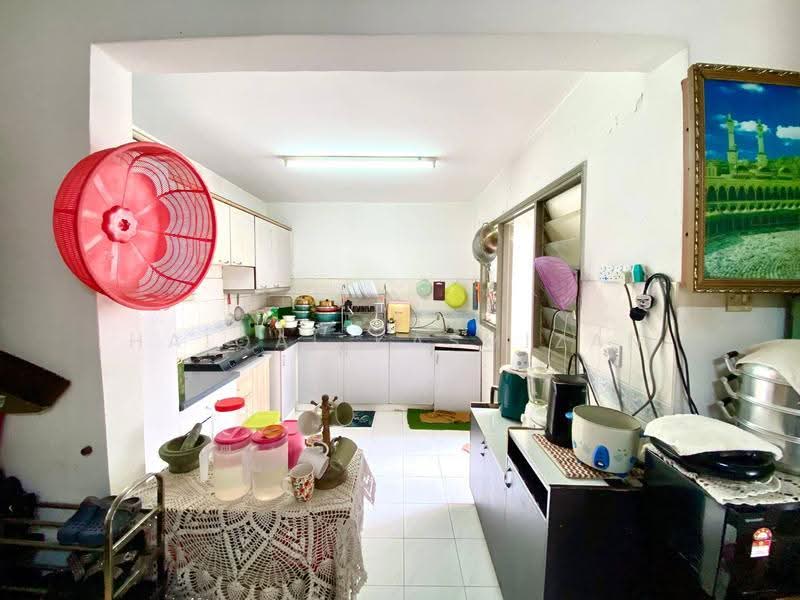Condominium for Sale at Pantai Hillpark 2 - Haiqal Kasmizan - Kitchen - PropertyGuru.com.my