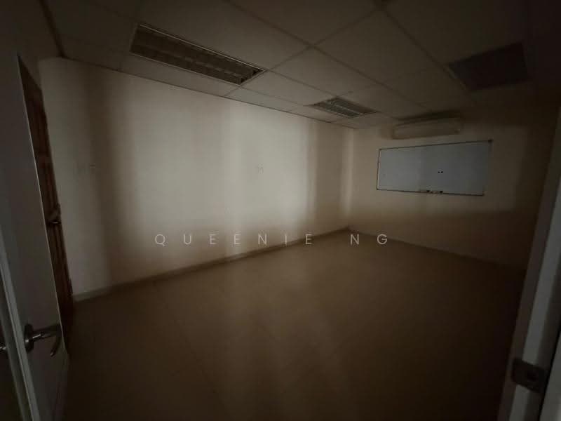 Office for Rent in Taman Molek (Johor Bahru) - Queenie Ng - Interior - PropertyGuru.com.my