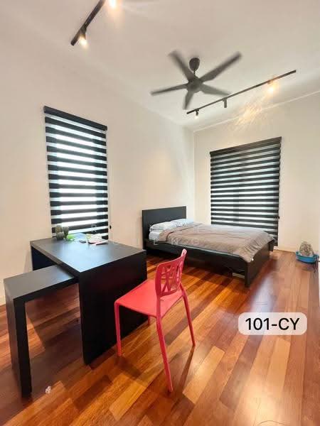 Bedroom