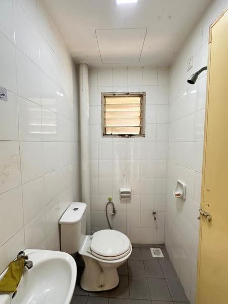 Apartment for Rent at Akasia - Jason Lim - Bathroom - PropertyGuru.com.my