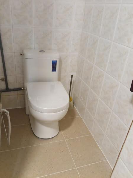 Apartment for Rent at Subang Perdana Goodyear Court 8 - Alicia Ang - Bathroom - PropertyGuru.com.my