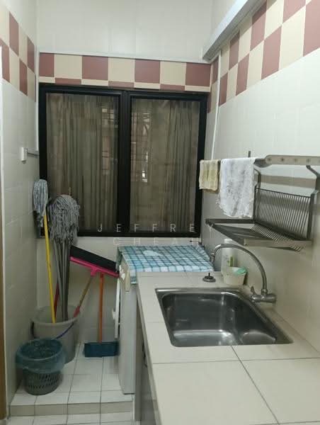 Kondominium untuk Disewa di Pelangi Astana - Jeffrey Cheah - Kitchen - PropertyGuru.com.my
