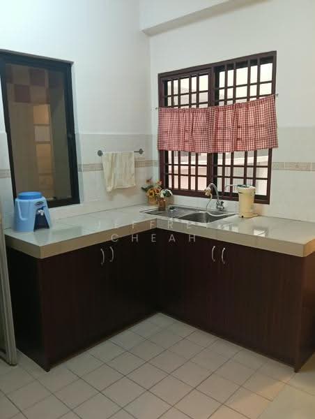 Kondominium untuk Disewa di Pelangi Astana - Jeffrey Cheah - Kitchen - PropertyGuru.com.my