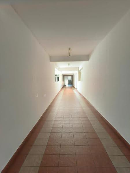Apartment for Sale at Gembira Park - Jazz Yee - Corridor - PropertyGuru.com.my