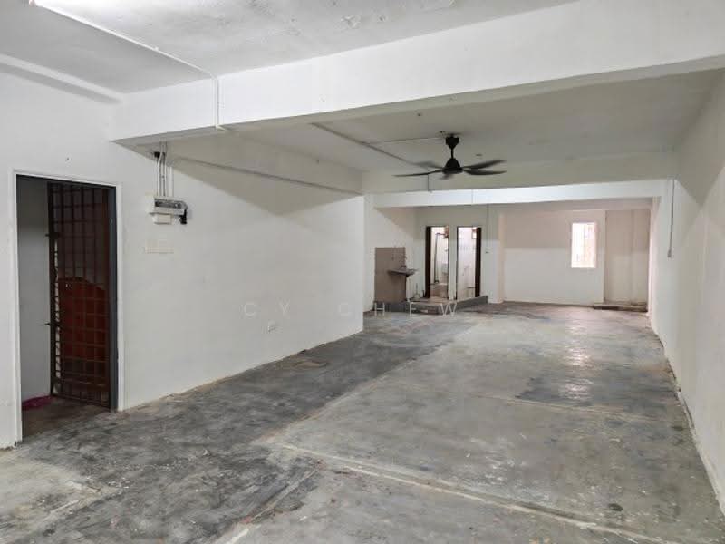 Kedai untuk Disewa di Taman Larkin Perdana (Johor Bahru) - CY Chew - Interior - PropertyGuru.com.my