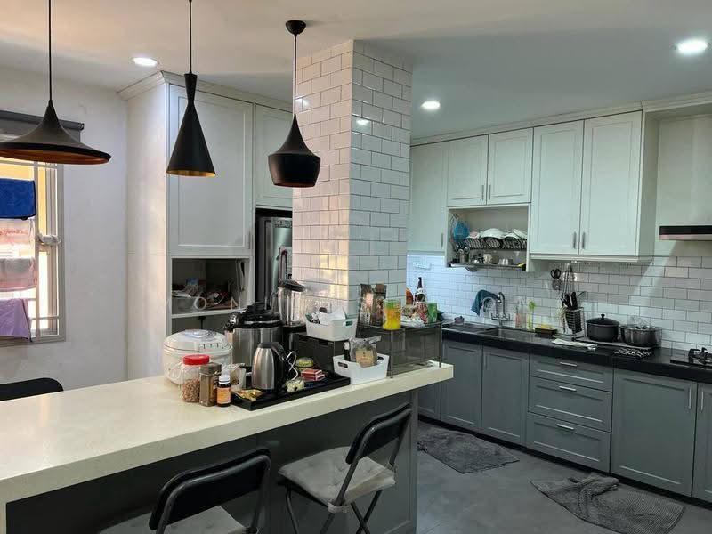 2-storey Terraced House for Sale in Kemuning Utama (Shah Alam) - Monicss Yoon - Kitchen - PropertyGuru.com.my