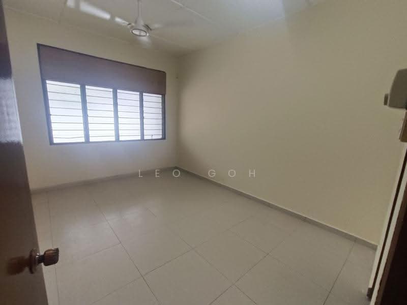 Rumah Teres 1-Tingkat untuk Disewa di Taman Bukit Kepayang (Bukit Kepayang) - Leo Goh - Bedroom - PropertyGuru.com.my