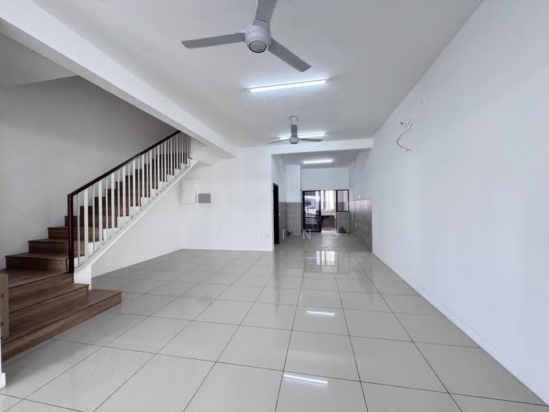 2-storey Terraced House for Rent in Dengkil (Selangor) - EE Ling - Living Room - PropertyGuru.com.my