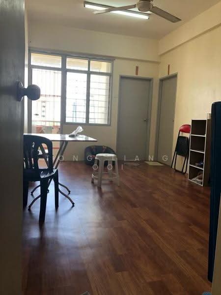 Apartment for Sale at Permai Jaya - Tong Liang Ooi - Living Room - PropertyGuru.com.my