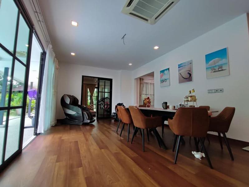 Rumah Banglo untuk Dijual di Ledang Heights (Iskandar Puteri (Nusajaya)) - SK GOO - Dining Room - PropertyGuru.com.my