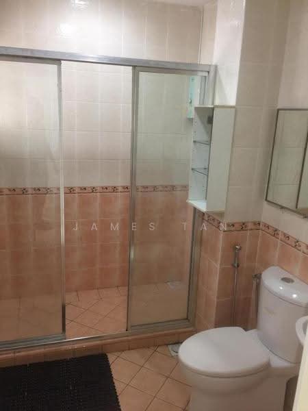 Pangsapuri untuk Dijual di Villa Danau - James Tan - Bathroom - PropertyGuru.com.my