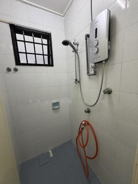 Rumah Teres 2-Tingkat untuk Disewa di Bandar Utama 4 (Bandar Utama) - Kelvin Soh - Bathroom - PropertyGuru.com.my