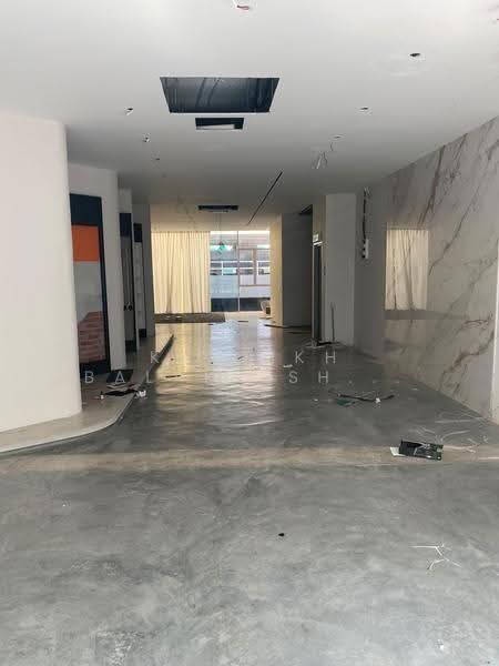 Kedai / Pejabat untuk Dijual di Bandar Baru Permas Jaya (Permas Jaya) - Kartikh Balakrishnan - PropertyGuru.com.my