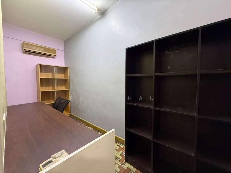 2-storey Terraced House for Sale in Bandar Baru Selayang Fasa 2a (Selayang) - Eliz Chan - Study - PropertyGuru.com.my
