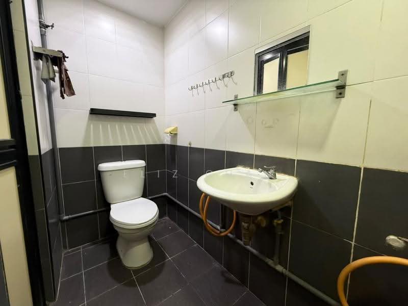 2-storey Terraced House for Sale in Bandar Baru Selayang Fasa 2a (Selayang) - Eliz Chan - Bathroom - PropertyGuru.com.my