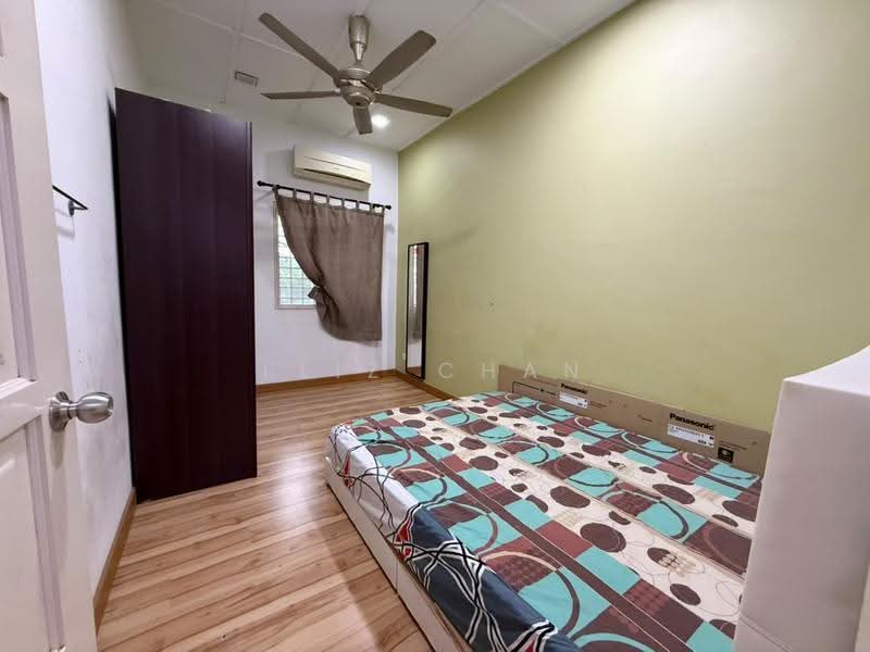 2-storey Terraced House for Sale in Bandar Baru Selayang Fasa 2a (Selayang) - Eliz Chan - Bedroom - PropertyGuru.com.my