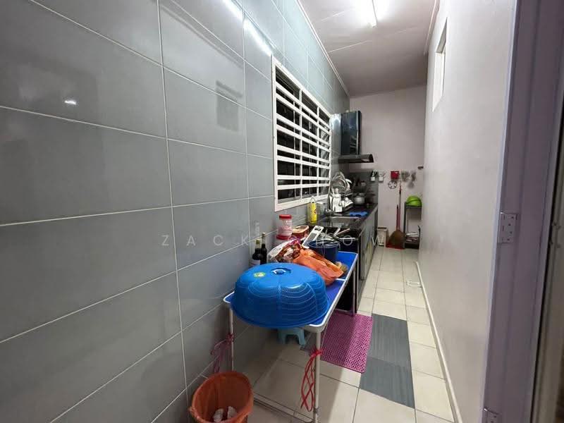 2-storey Terraced House for Sale in Ehsan Jaya (Johor Bahru) - Zack Chow - Kitchen - PropertyGuru.com.my